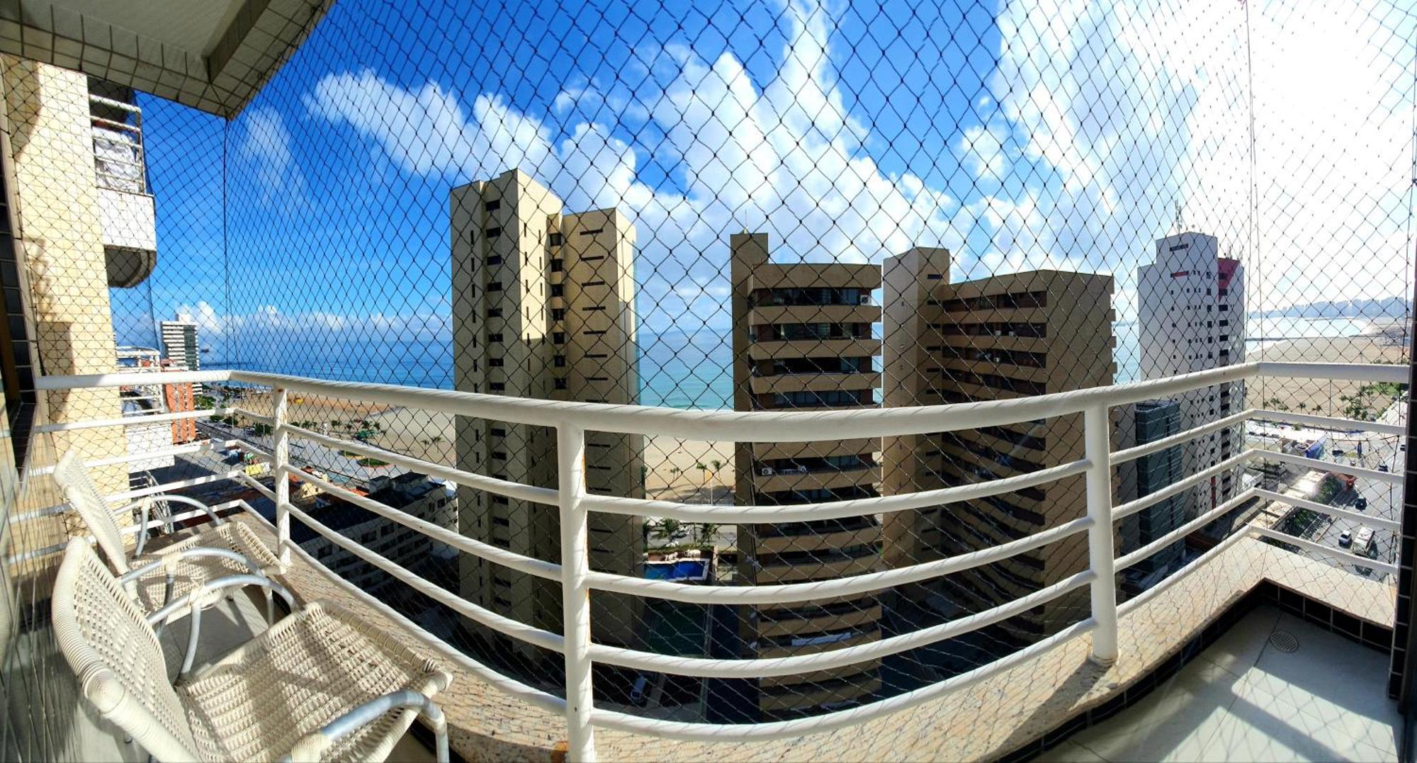 Atlantic Ocean Apartment *